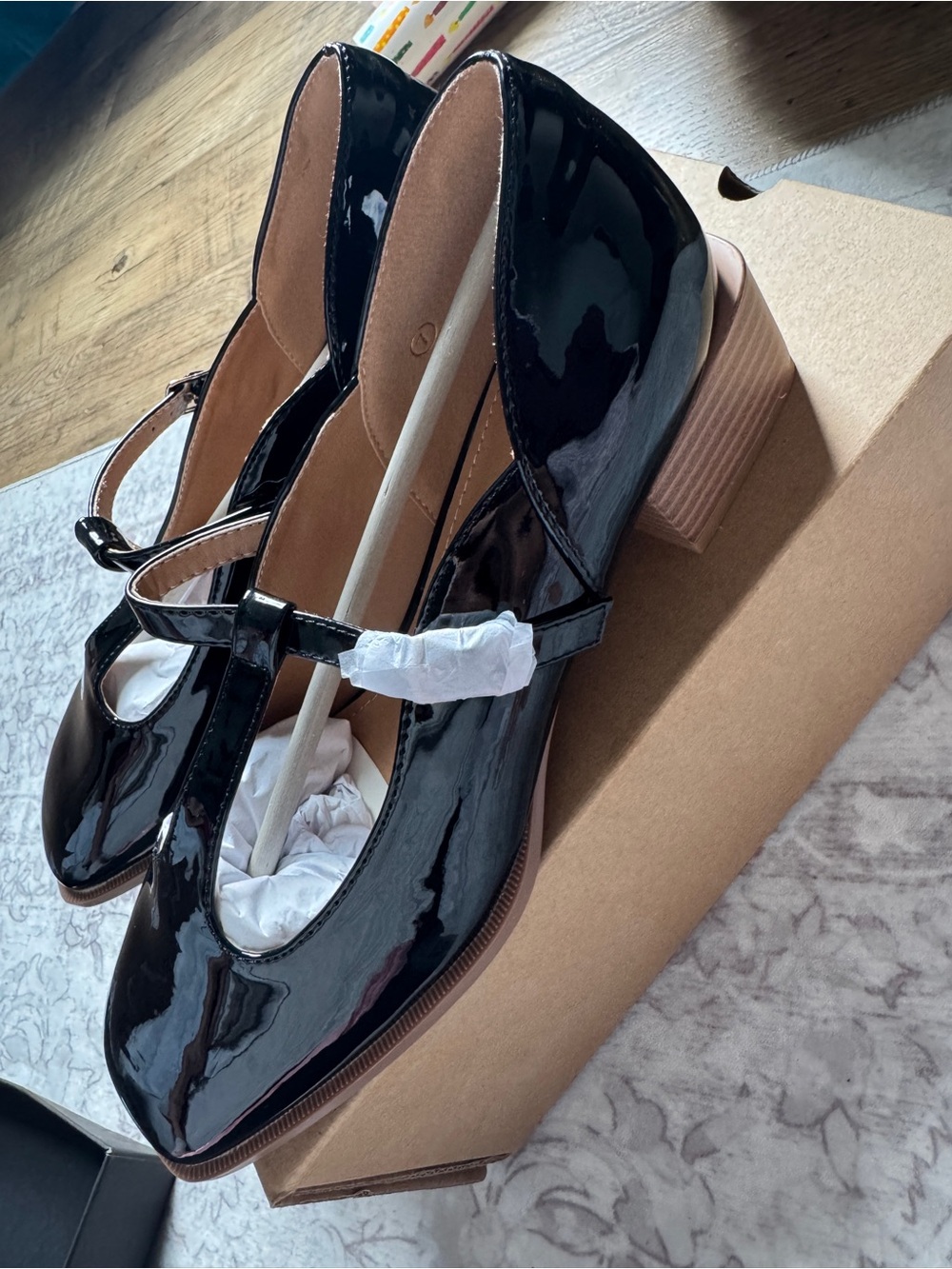 Classic Black Patent Mary Jane T-Strap Block Heel Shoes